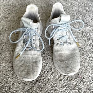 Adidas cloud foam sneakers